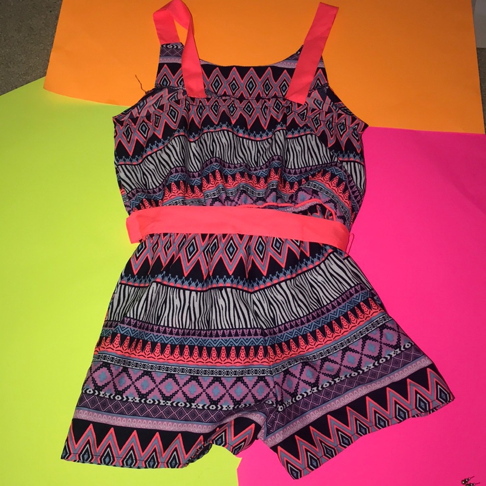 romper - Picture 2 of 4